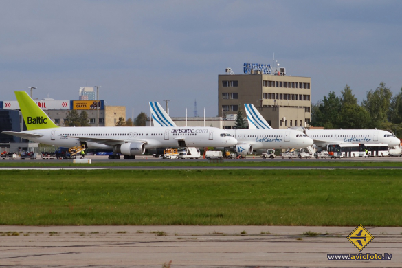 Boeing 757-256